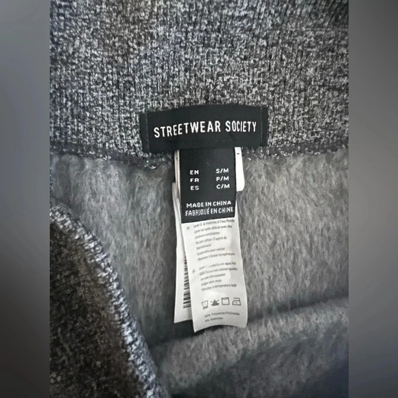 Weekend Edition Women’s Fleece Lined Leggings Size S/M NWT Gray - Picture 7 of 7